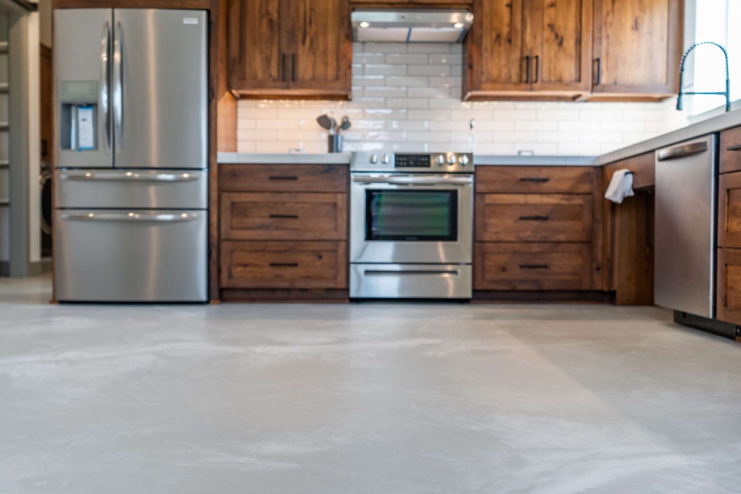 Pearl white metallic, kitchen