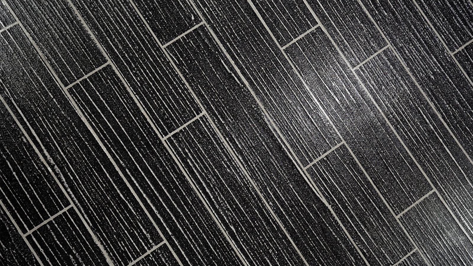 Leggari hardwood overlay - system example