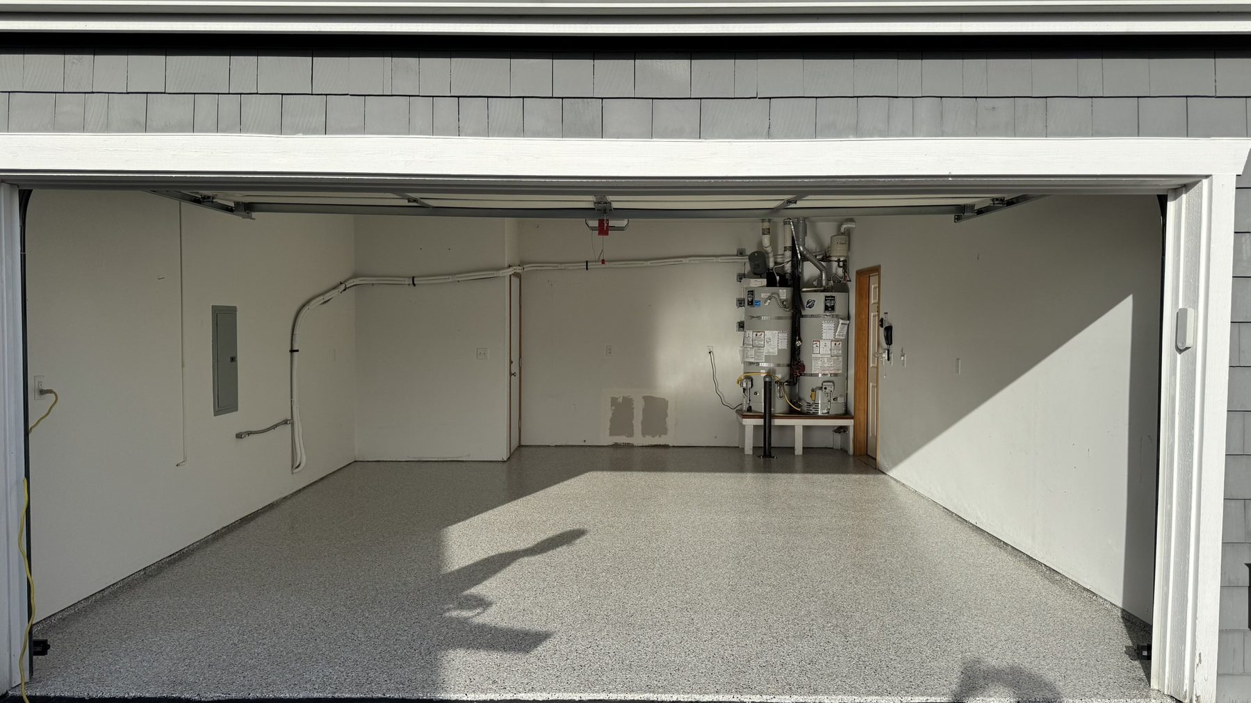 Finished flake garage